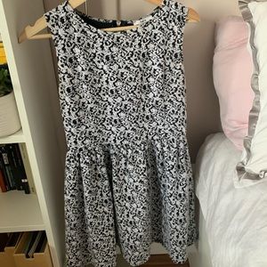 Short dress , floral